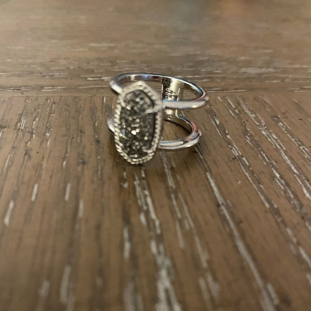 Elyse Silver Ring in Platinum Drusy